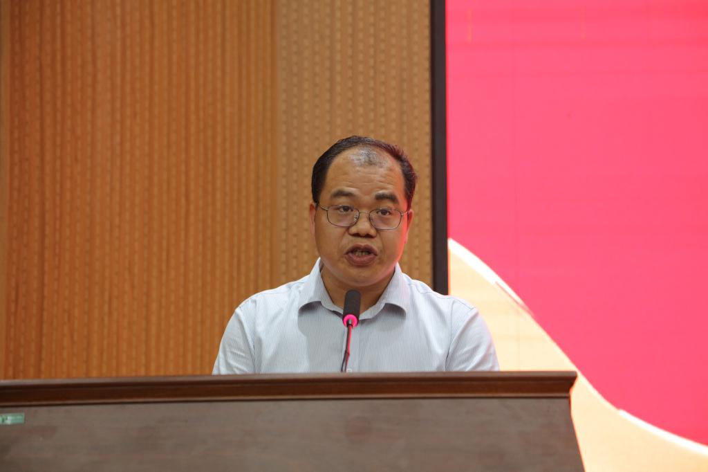 农生院副院长刘泽发作考研考公总结汇报