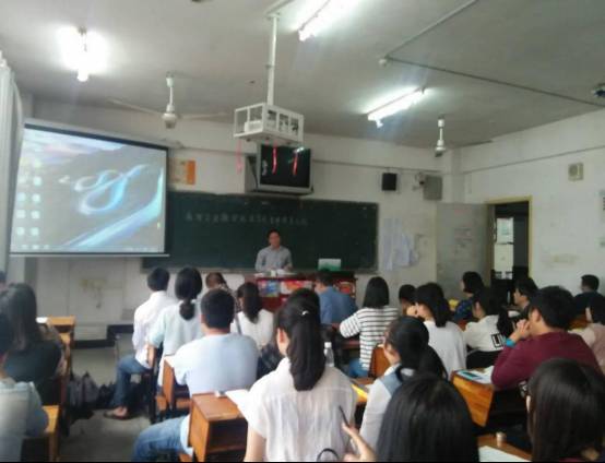高平书记部署“两学一做”工作